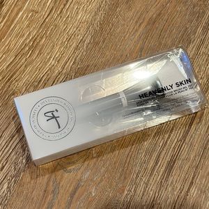 It Cosmetic Heavenly Skin Brush No 707